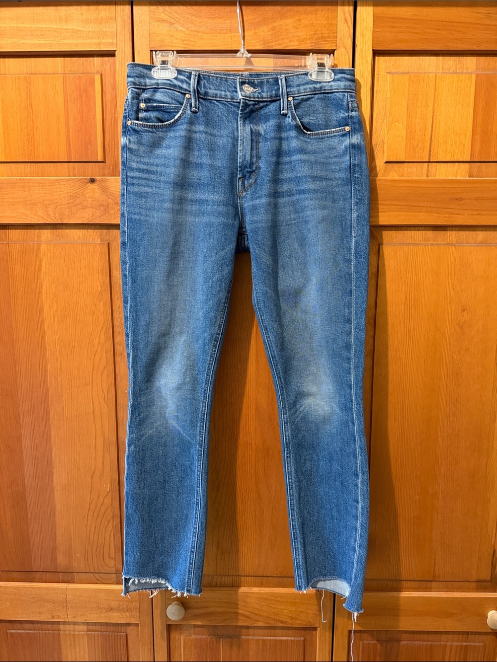 MOTHER Superior The Mid Rise Dazzler Ankle Step Fray Jeans
